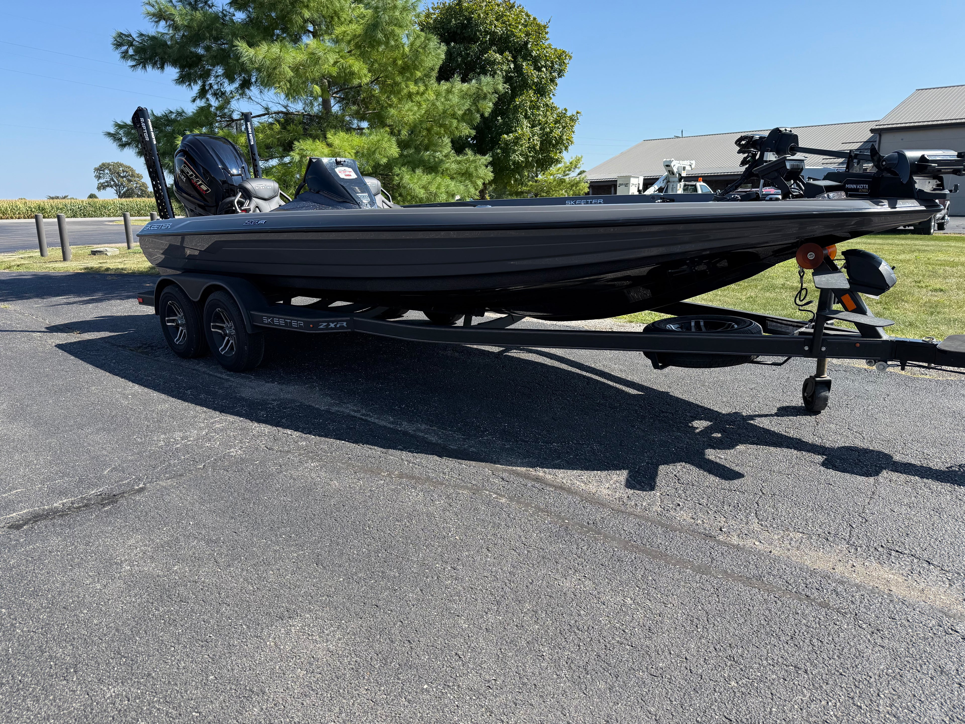 2025 Skeeter ZXR21 (Demo Model)