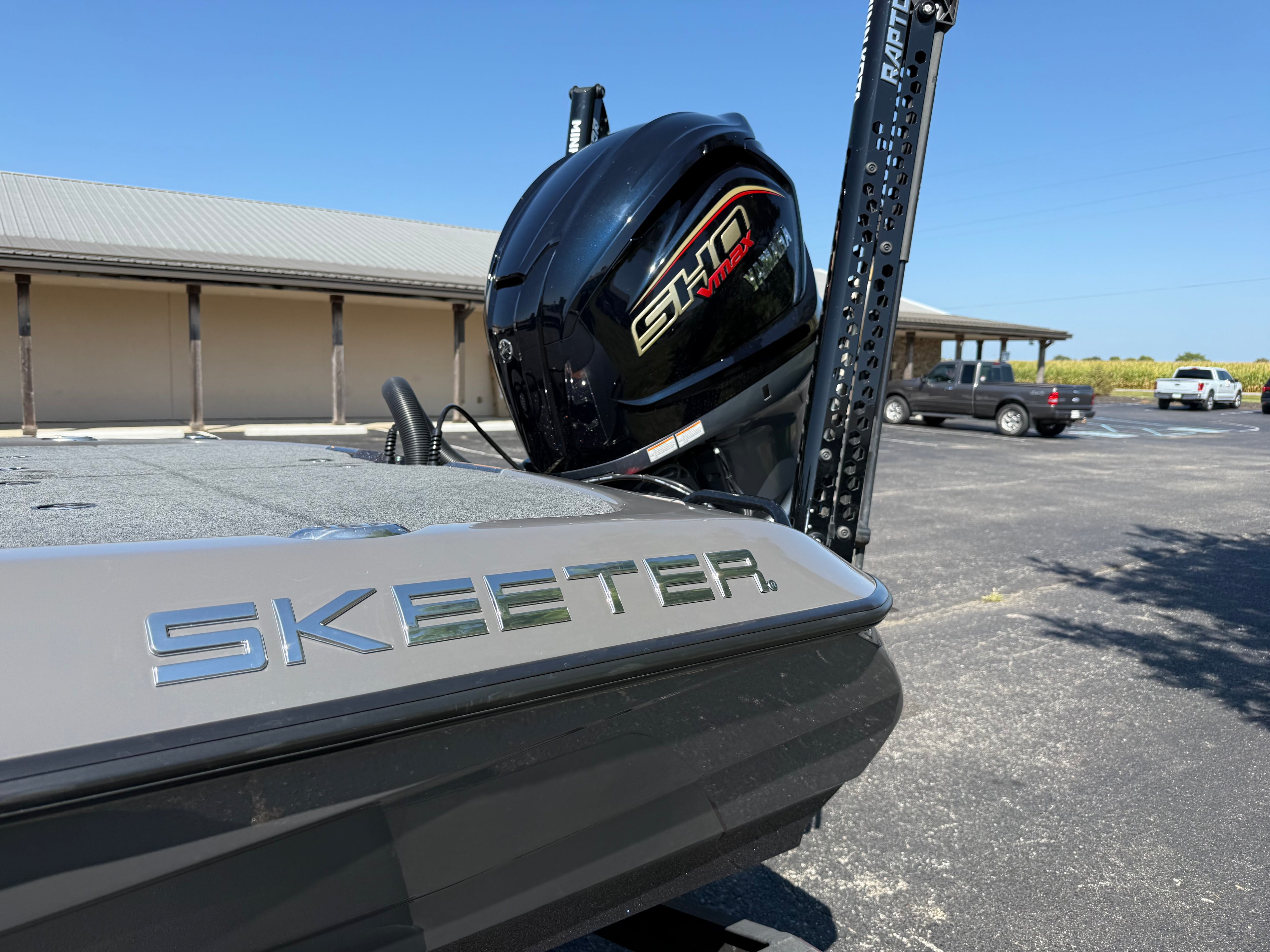 2025 Skeeter ZXR21 (Demo Model)