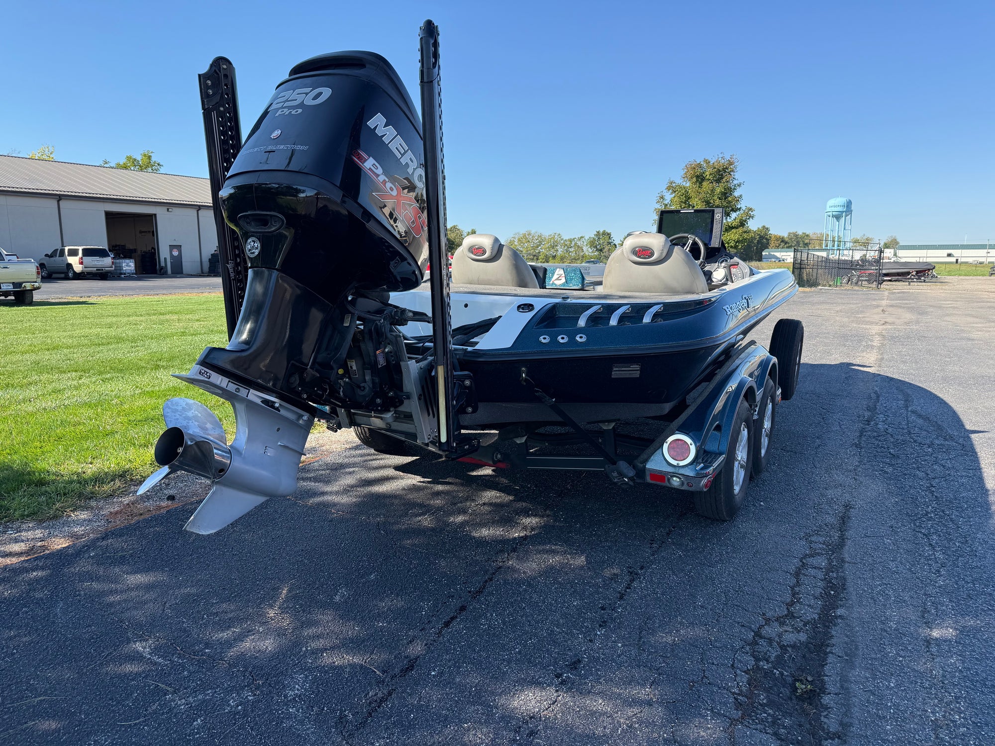 2011 Ranger Z521