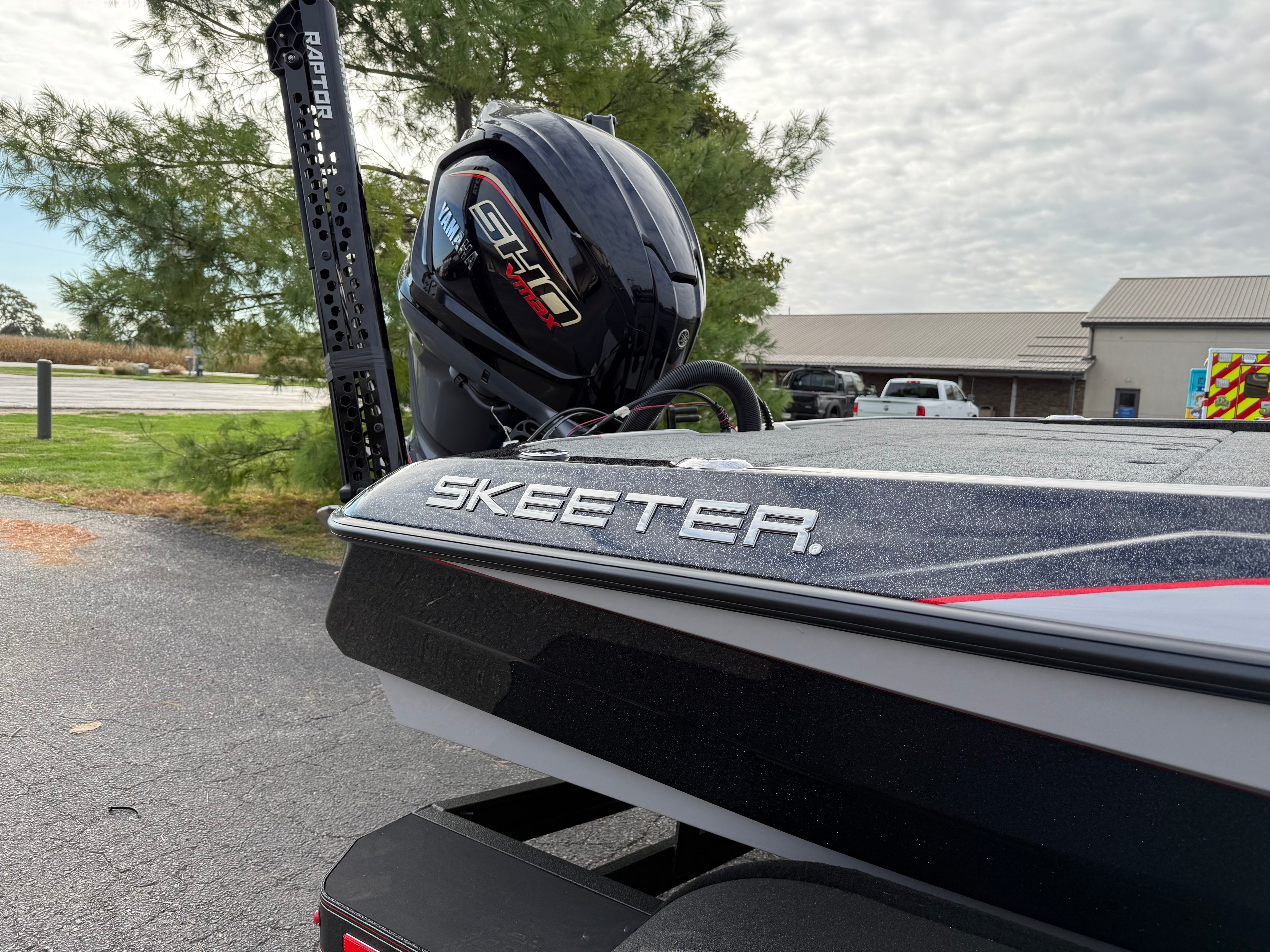 2026 Skeeter ZXE21 Option 1