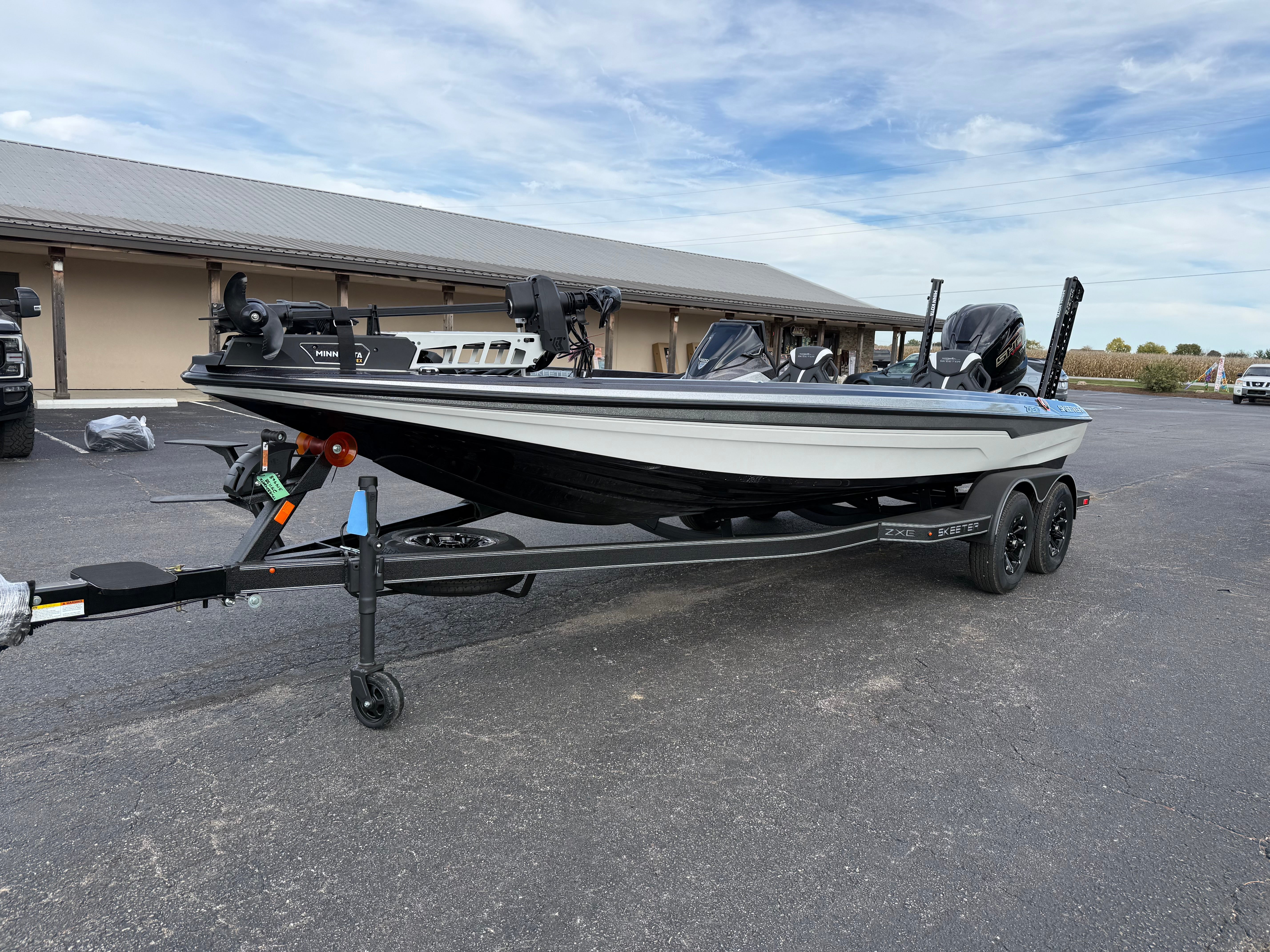 2026 Skeeter ZXE21 Option 6 – Honey Creek Tackle