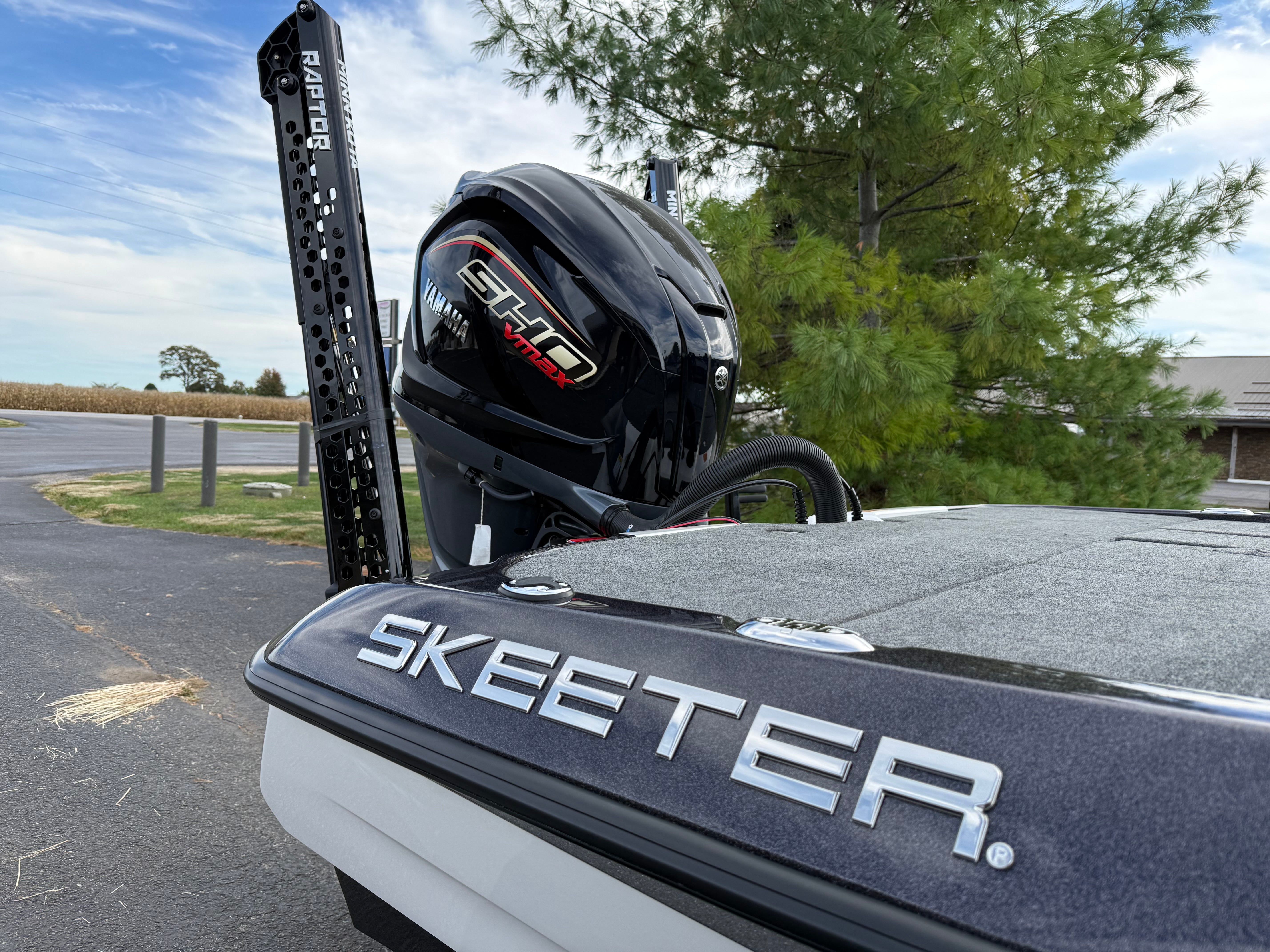 2026 Skeeter ZXE21 Option 6 – Honey Creek Tackle