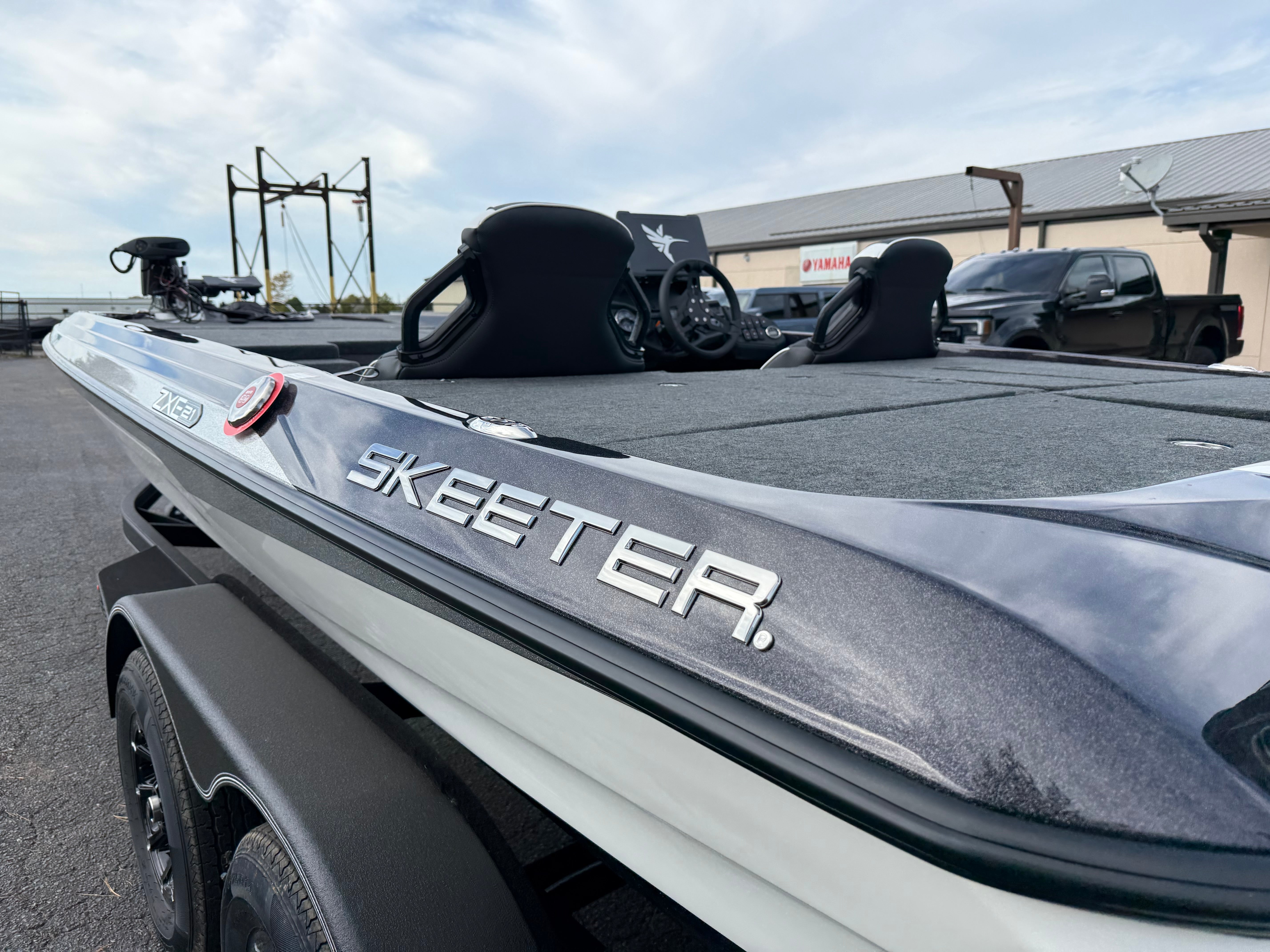 家具一式 2026/1/13 2026 Skeeter ZXE21 Option 6 – Honey Creek Tackle
