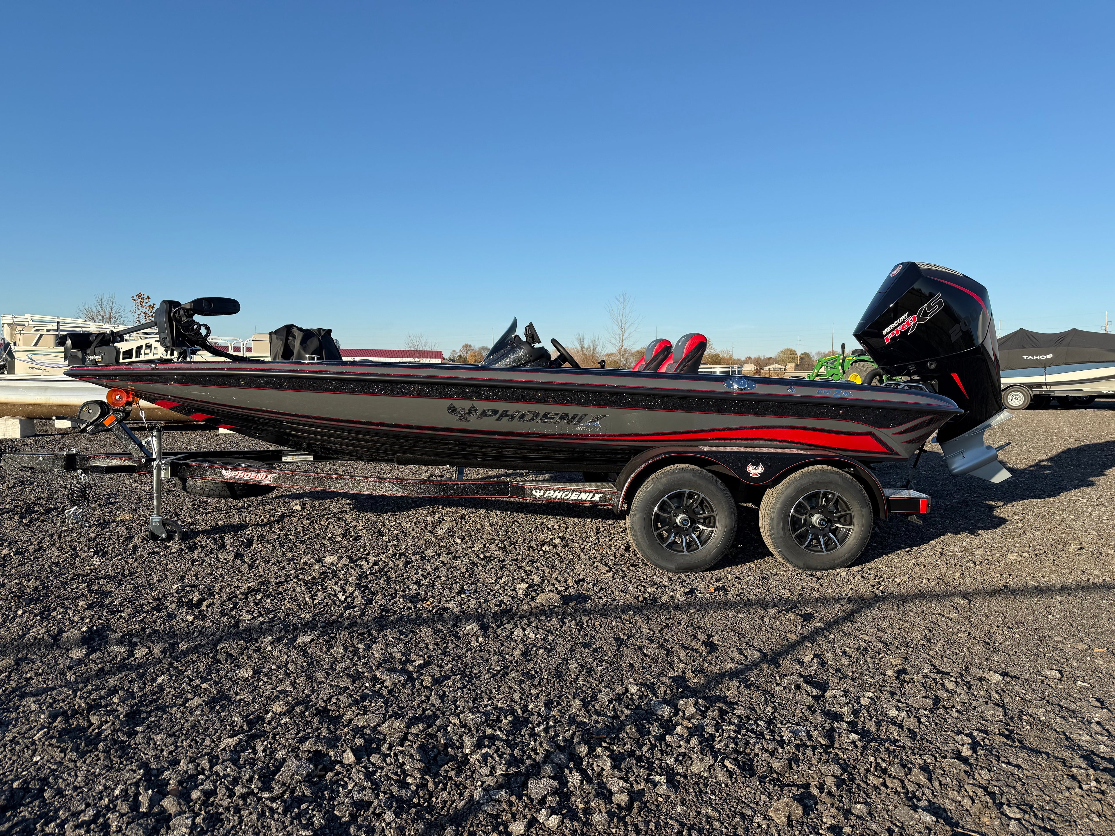 2026 Phoenix 819 ZXL