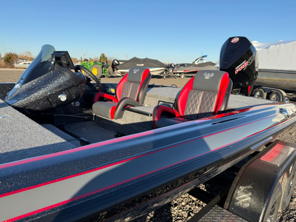 2026 Phoenix 819 ZXL