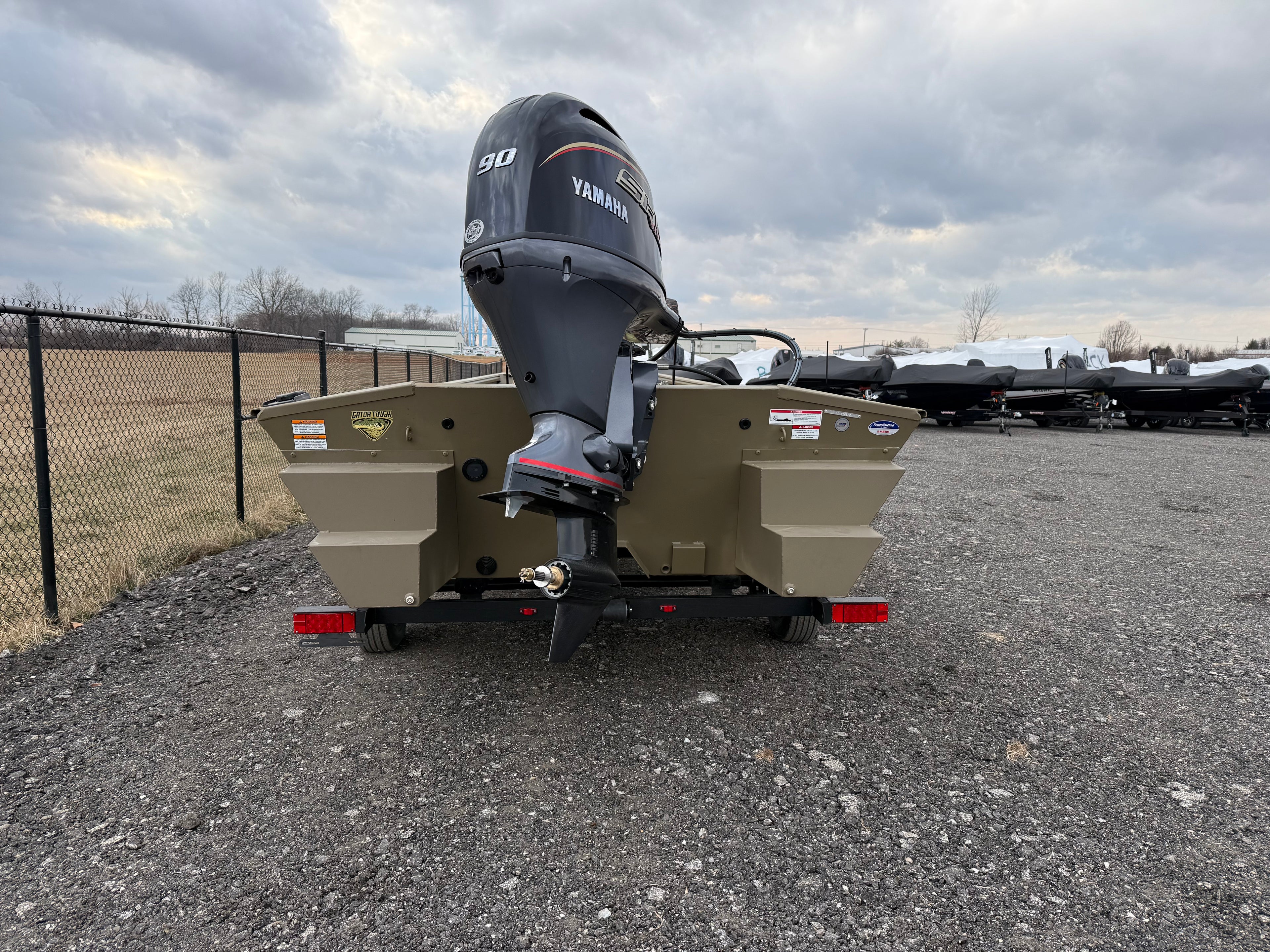 2026 G3 18 CCT Tunnel Hull *Rebate*