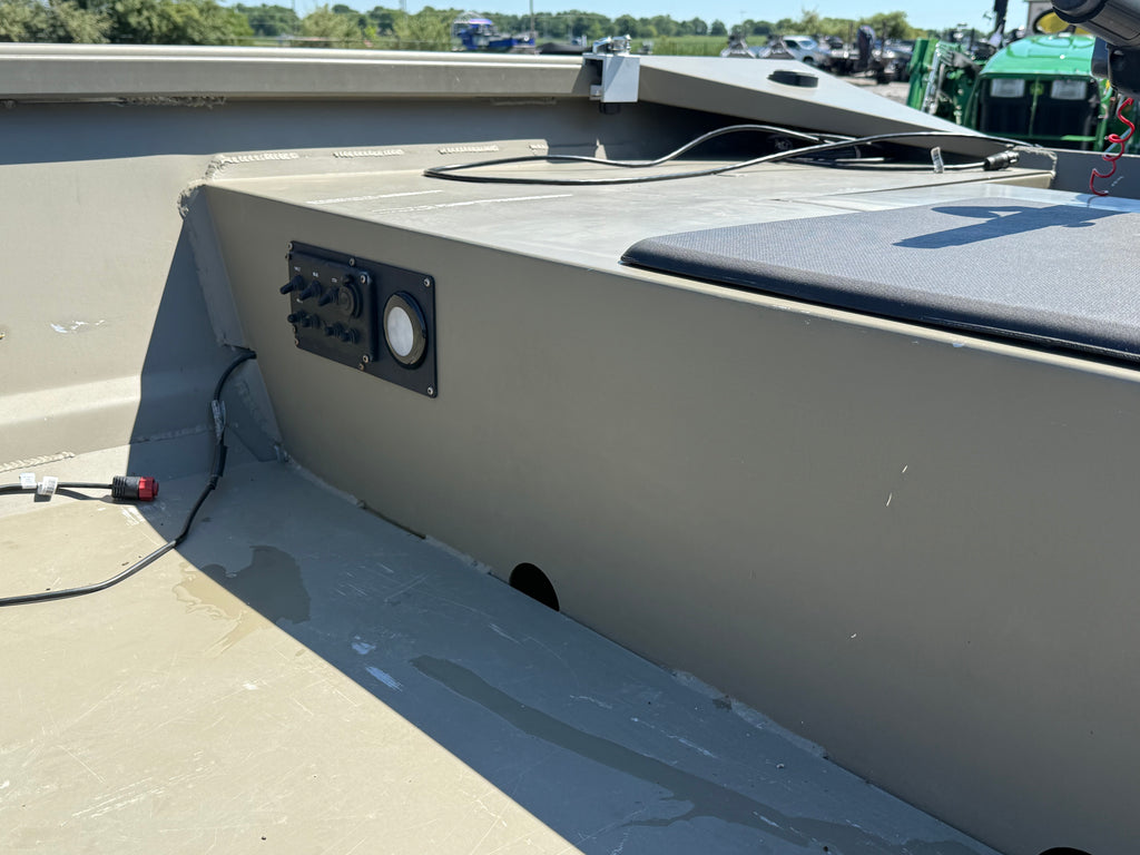 2022 Alumacraft MV1650 tiller