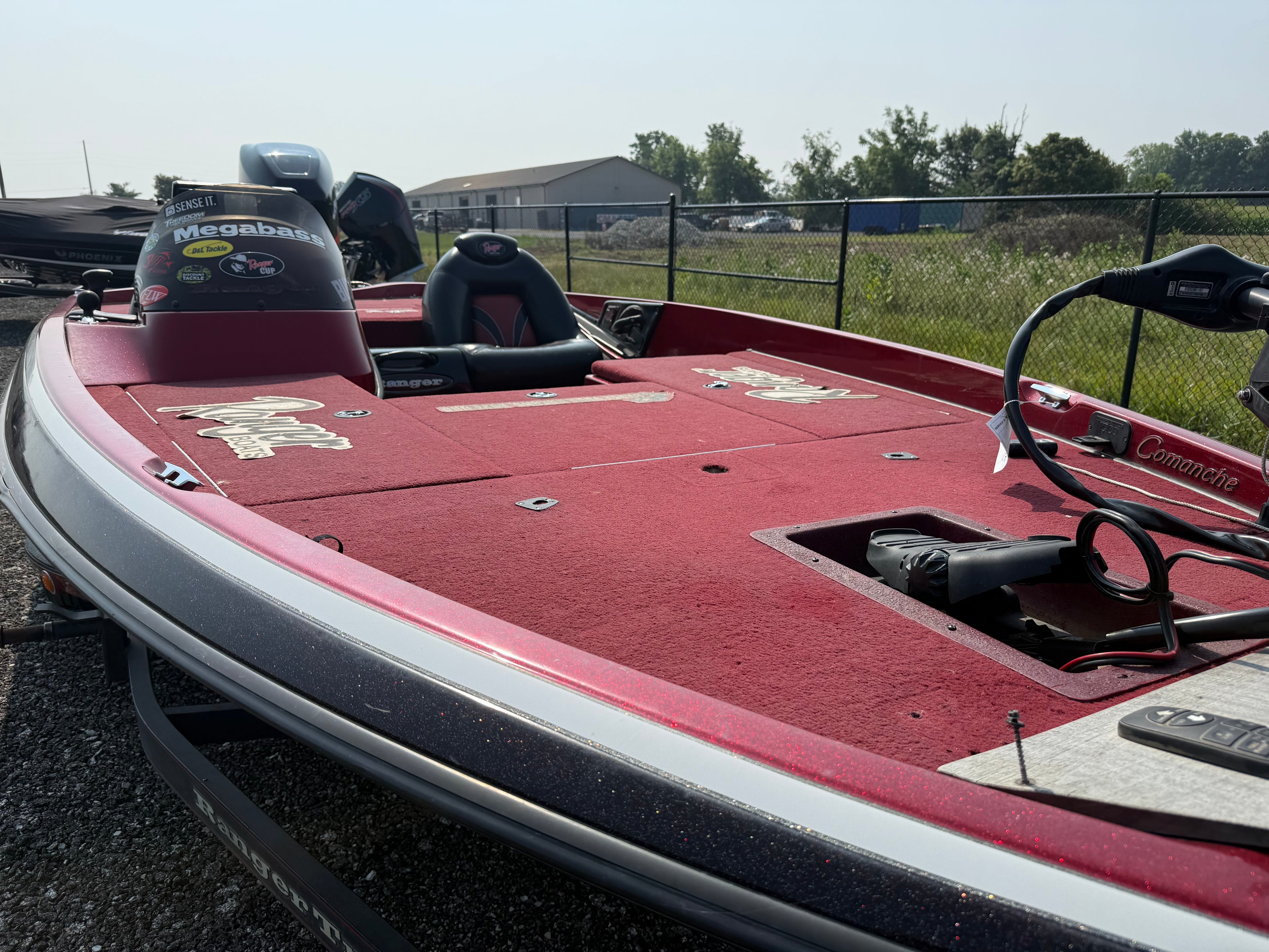 2004 Ranger 519VX