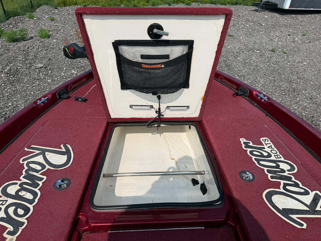 2004 Ranger 519VX
