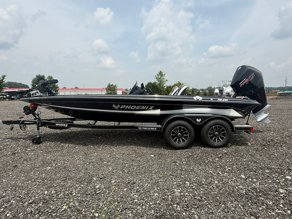 2027 Phoenix 720 ZXL